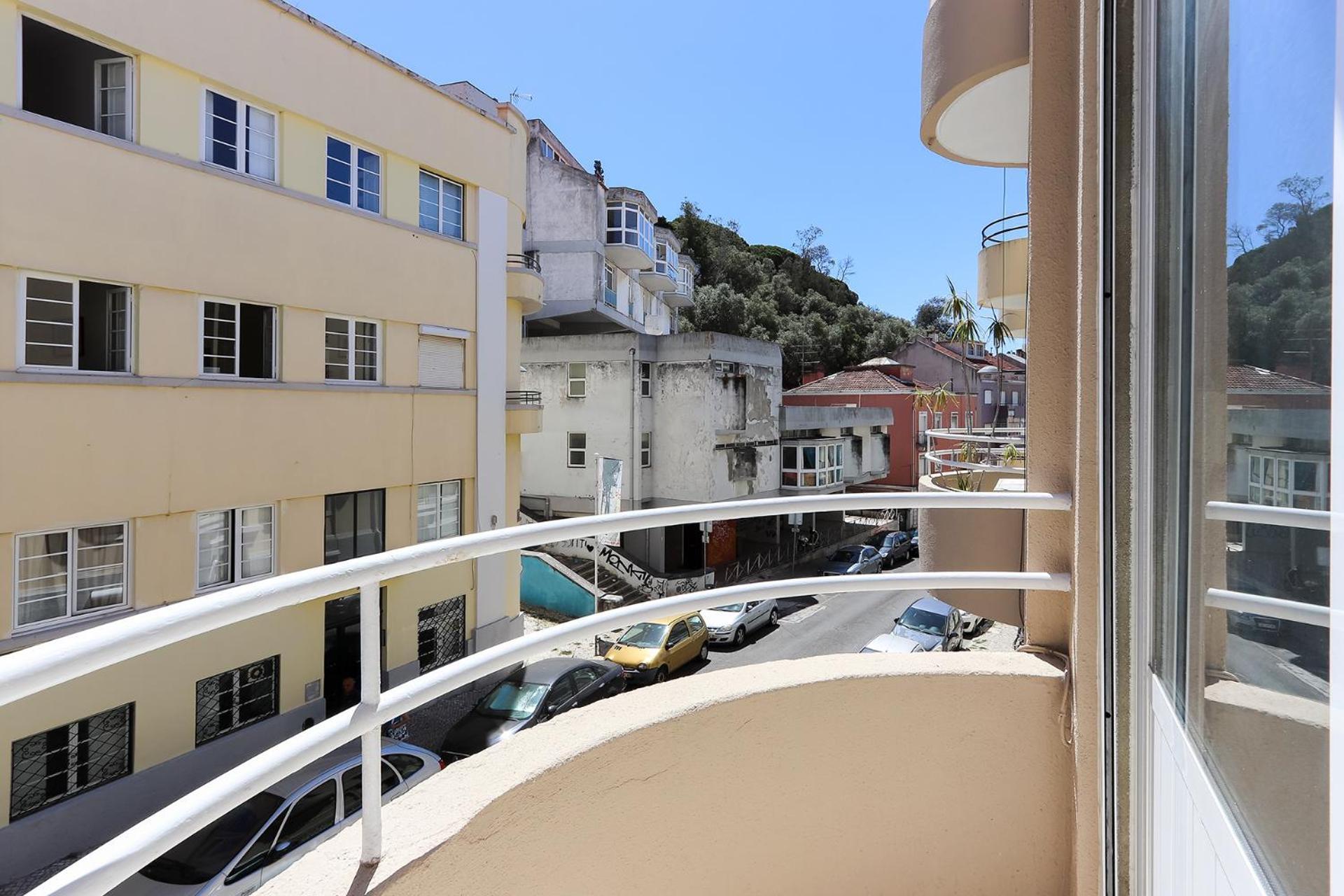 Cozy And Sunny Apartment - Anjos, Lisbon Exterior photo